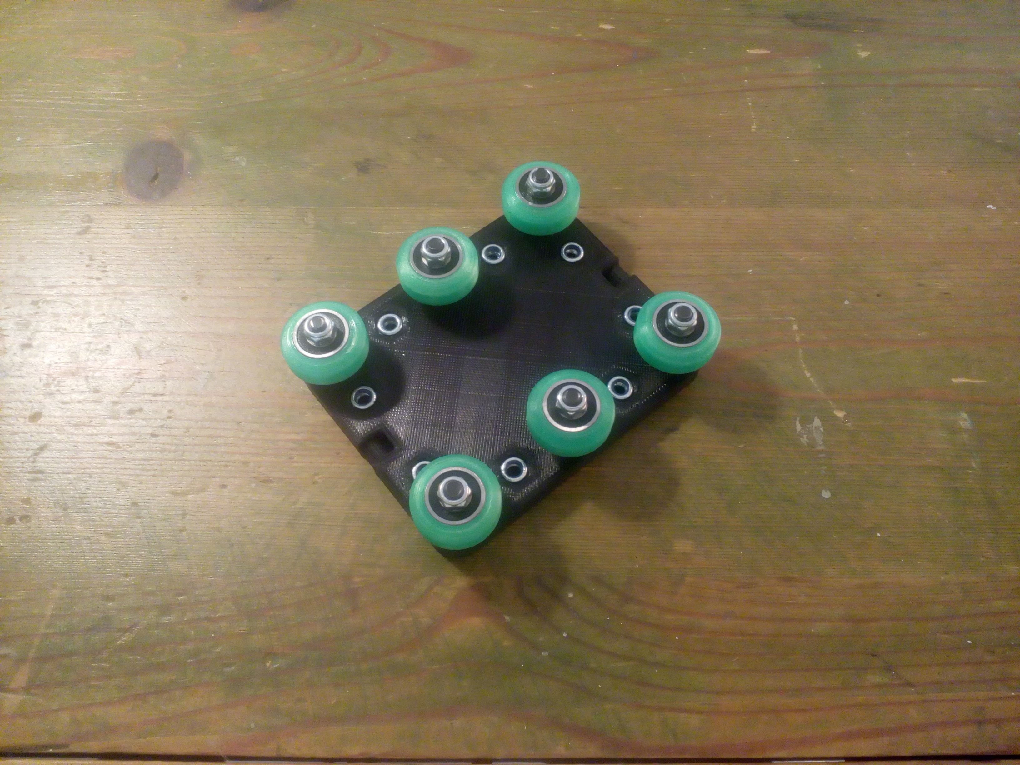 V slot wheels (Easy printable)