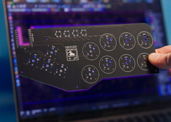 Sequence 01.00_00_25_18.Still001.jpg