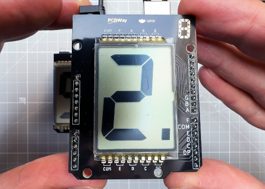 CAMTASIA_arduino_segmented_lcd_display (Time 0_20_27;18).png