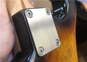 Neck Plate for Fender guitars equipped with threaded inserts and M5 bolts